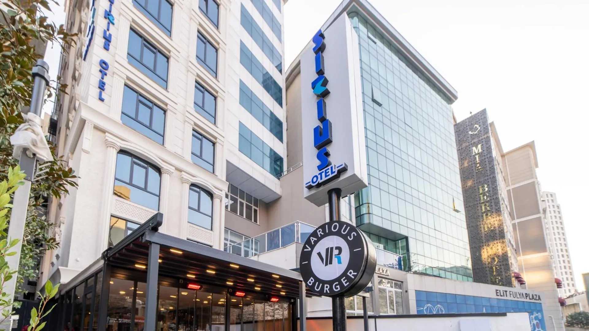 Sirius Hotel Deluxe location