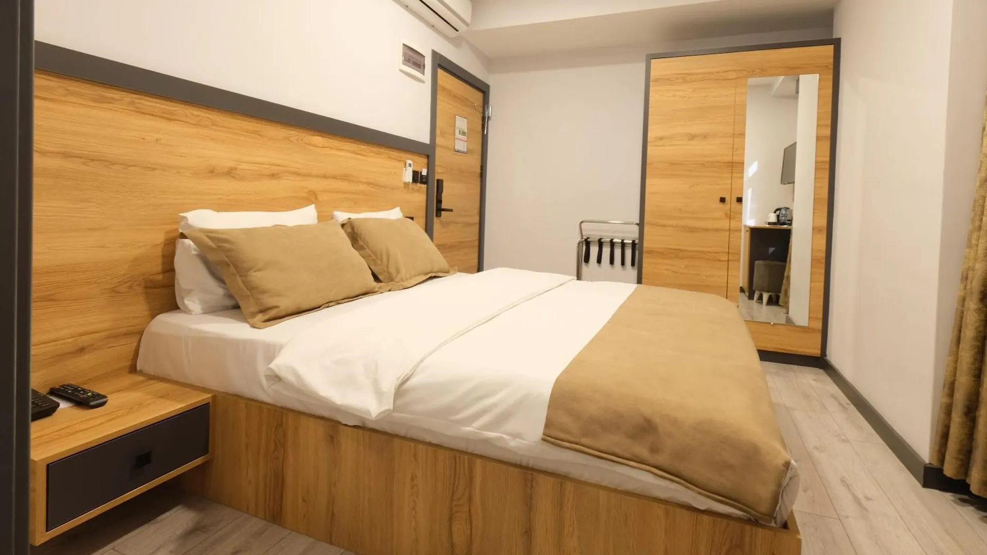 Sirius Hotel Deluxe Istanbul 4*,  Turkey